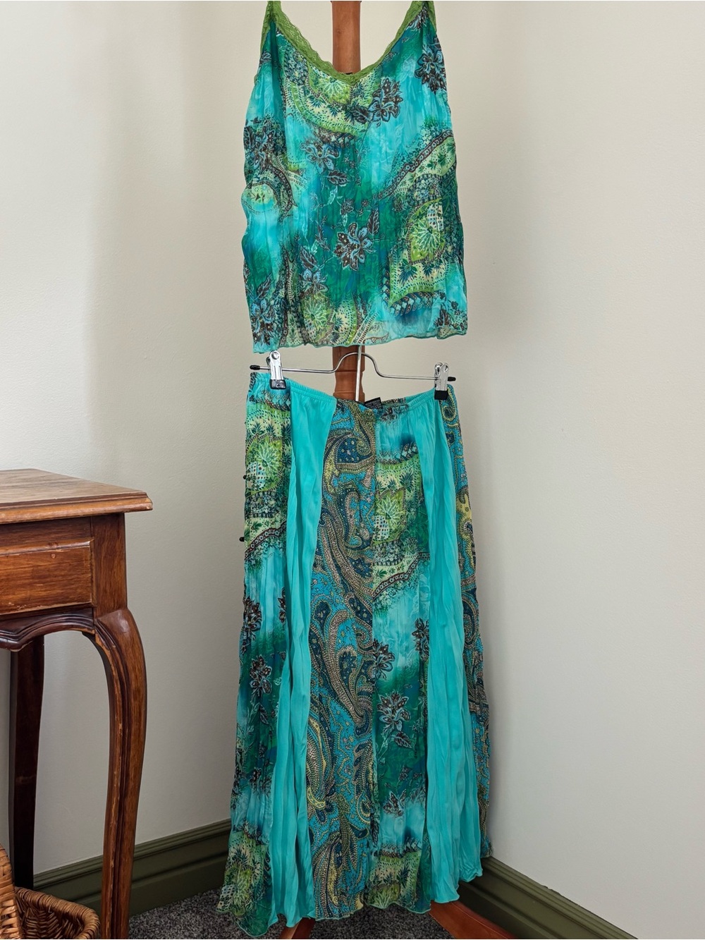 Women’s Y2K Vintage Portrait Paisley matching set